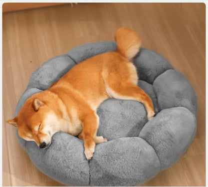 Soothing Pet Nest Bed